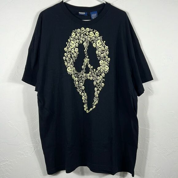💀👻 Movie SCREAM Ghost Face Skulls Glow in the Dark Horror Tee 2XL - PERFECT! - Picture 1 of 7